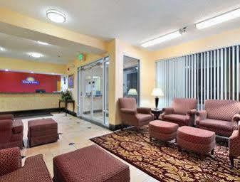 Rodeway Inn Монтгомери Экстерьер фото