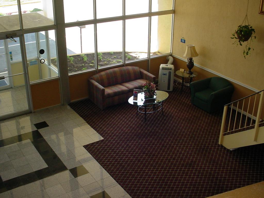 Rodeway Inn Монтгомери Экстерьер фото